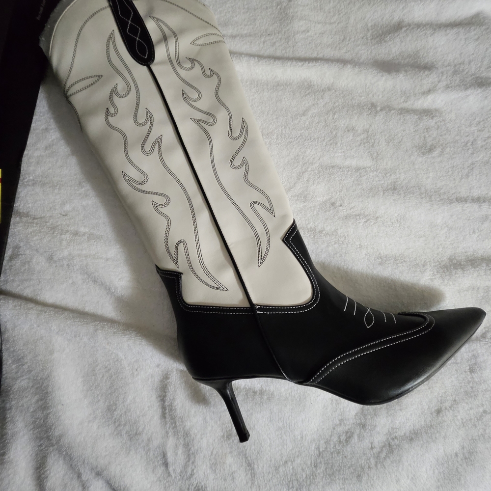 🧡🩷Womens Inc Black and White Western Boots - Size 10.5 3" Heels-NWOT❣️💕 - Picture 6 of 11
